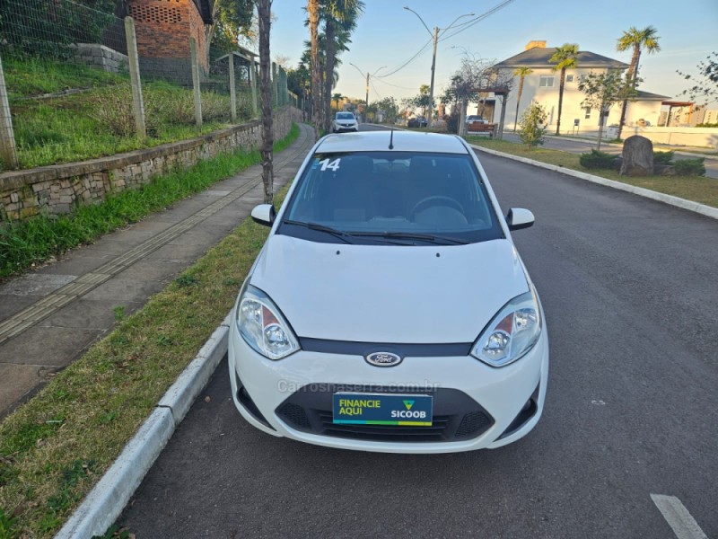 FIESTA 1.6 ROCAM SE PLUS 8V FLEX 4P MANUAL - 2014 - VERANóPOLIS