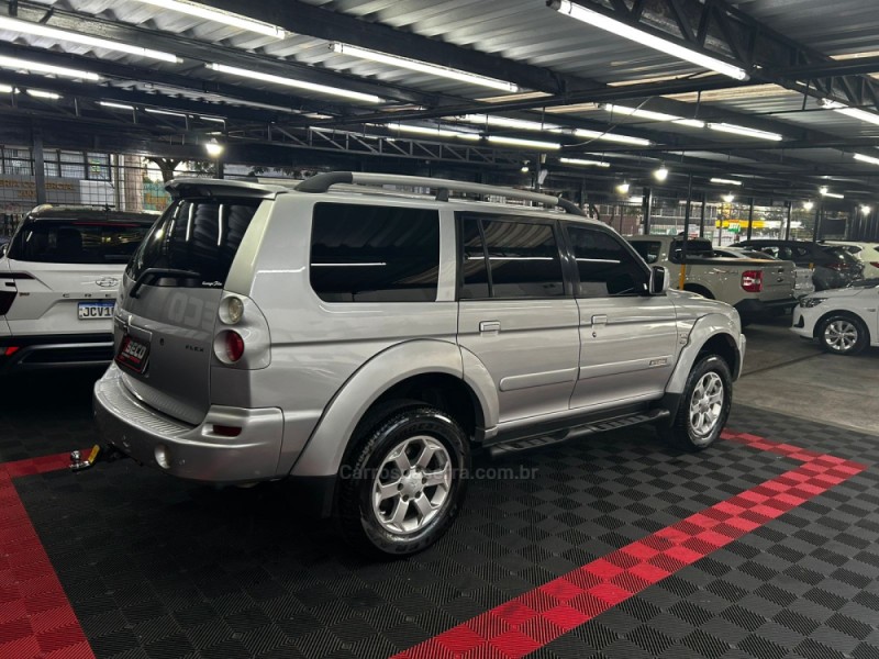 PAJERO SPORT 3.5 HPE 4X4 V6 24V FLEX 4P AUTOMÁTICO - 2010 - PASSO FUNDO