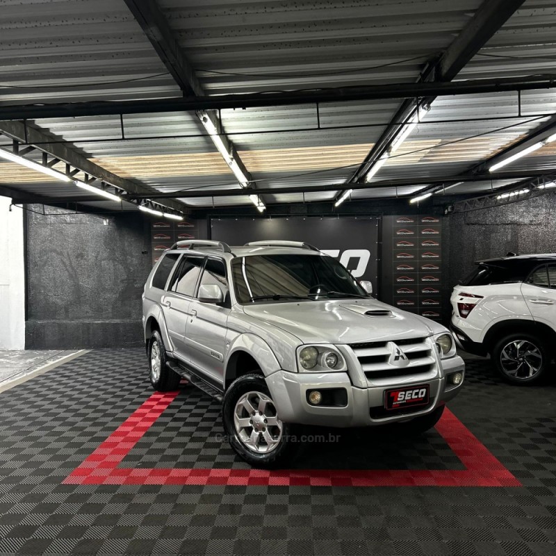 PAJERO SPORT 3.5 HPE 4X4 V6 24V FLEX 4P AUTOMÁTICO - 2010 - PASSO FUNDO