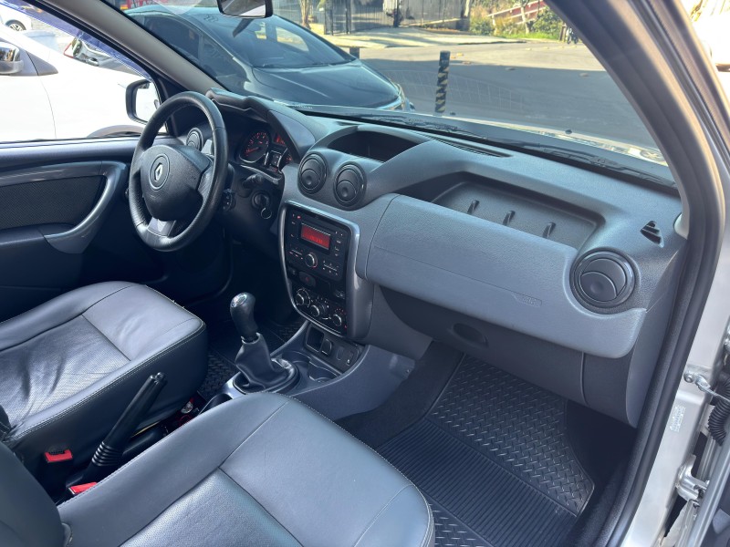 DUSTER 1.6 DYNAMIQUE 4X2 16V FLEX 4P MANUAL - 2013 - BENTO GONçALVES