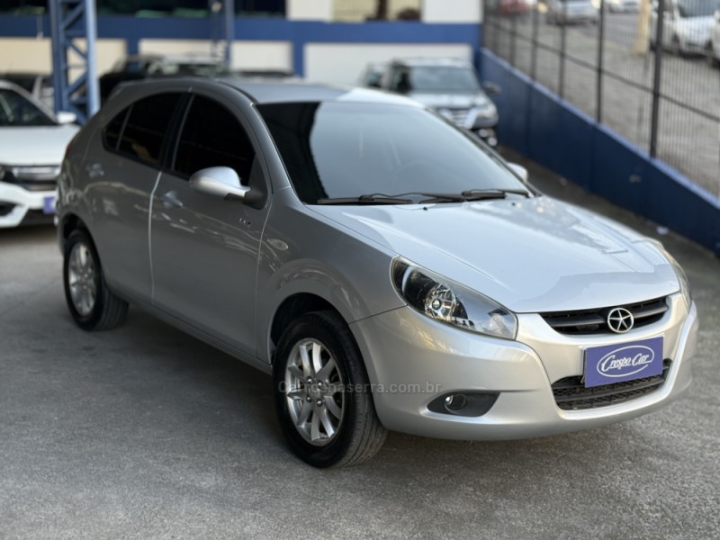 J3 1.4 16V GASOLINA 4P MANUAL - 2013 - CAXIAS DO SUL