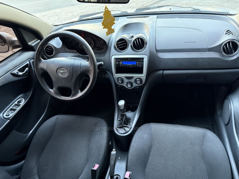 J3 1.4 16V GASOLINA 4P MANUAL - 2013 - CAXIAS DO SUL