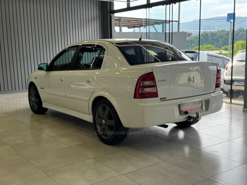 ASTRA 2.0 MPFI 8V FLEX 4P AUTOMATICO - 2008 - DOIS IRMãOS