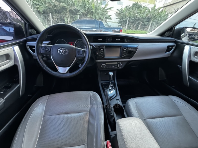 COROLLA 2.0 XEI 16V FLEX 4P AUTOMÁTICO - 2017 - FELIZ