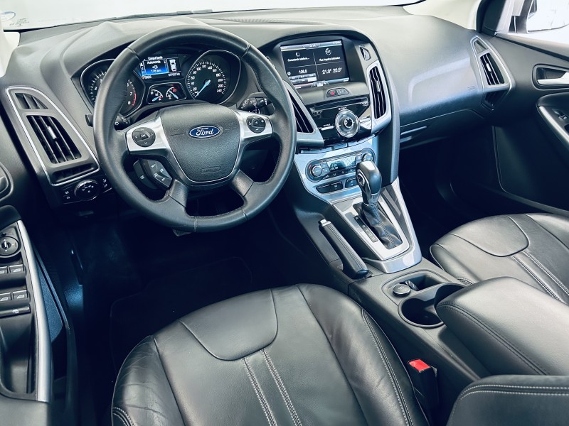 FOCUS 2.0 TITANIUM PLUS 16V FLEX 4P AUTOMÁTICO - 2015 - CAXIAS DO SUL