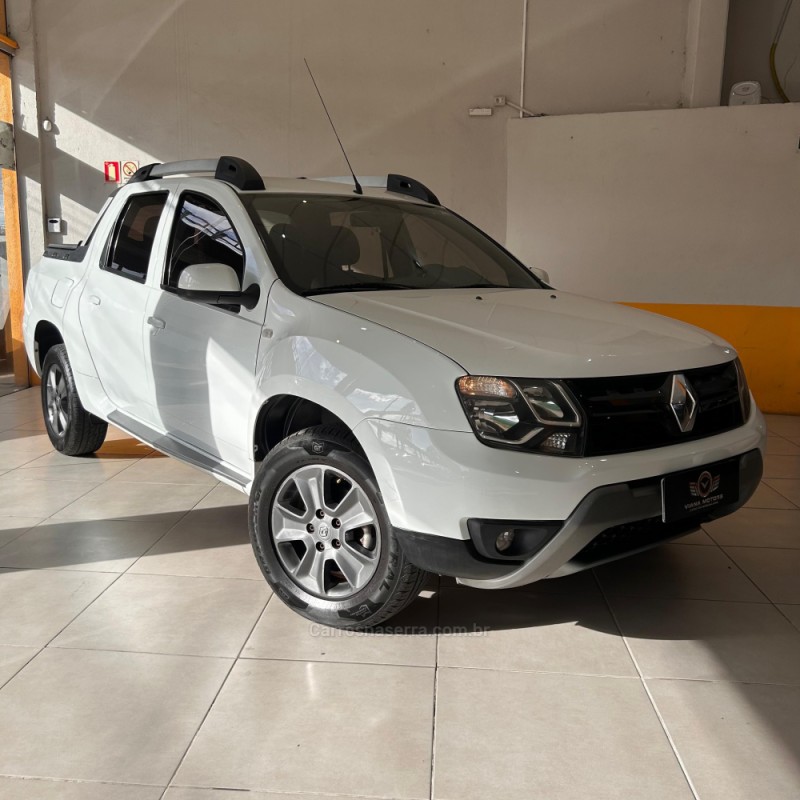DUSTER OROCH 2.0 16V FLEX DYNAMIQUE 4P MANUAL - 2016 - SAPUCAIA DO SUL
