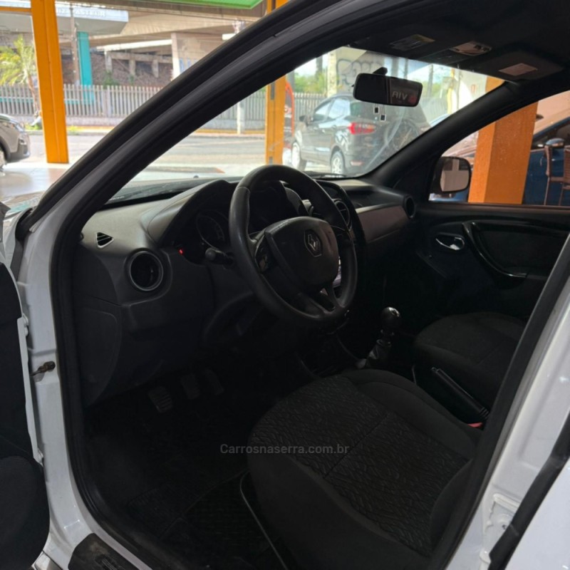 DUSTER OROCH 2.0 16V FLEX DYNAMIQUE 4P MANUAL - 2016 - SAPUCAIA DO SUL