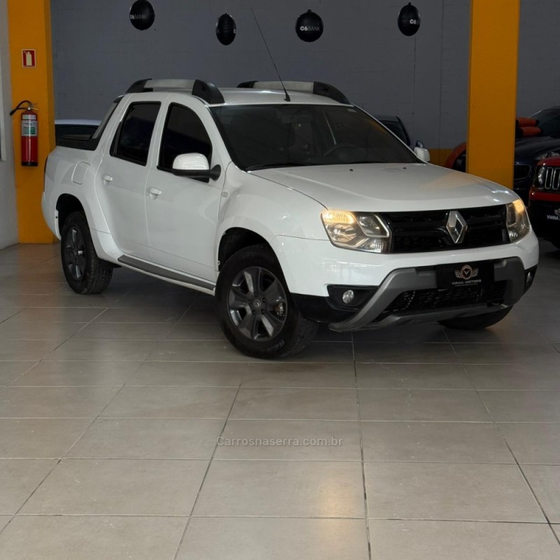DUSTER OROCH 2.0 16V FLEX DYNAMIQUE 4P MANUAL - 2016 - SAPUCAIA DO SUL