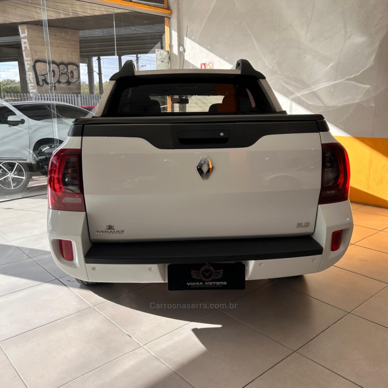 DUSTER OROCH 2.0 16V FLEX DYNAMIQUE 4P MANUAL - 2016 - SAPUCAIA DO SUL