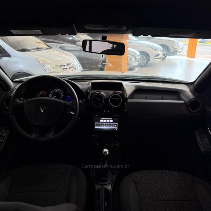 DUSTER OROCH 2.0 16V FLEX DYNAMIQUE 4P MANUAL - 2016 - SAPUCAIA DO SUL