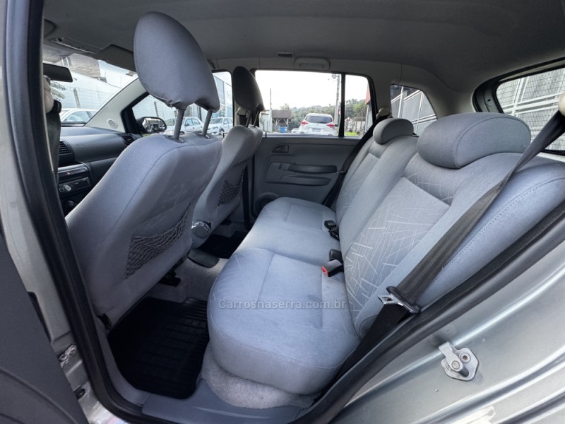 SPACEFOX 1.6 MI 8V FLEX 4P MANUAL - 2007 - FELIZ