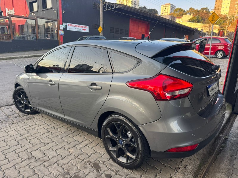 FOCUS 2.0 SE 16V FLEX 4P AUTOMÁTICO - 2016 - CAXIAS DO SUL