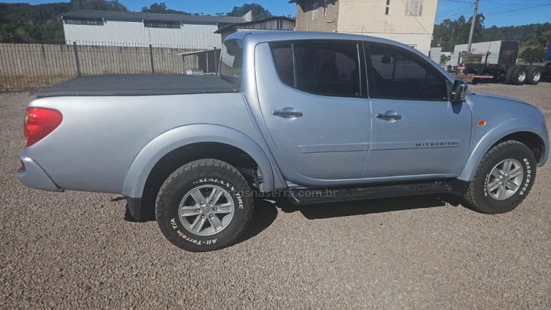 L200 TRITON 3.2 HPE 4X4 CD 16V TURBO INTERCOOLER DIESEL 4P AUTOMÁTICO - 2010 - FARROUPILHA