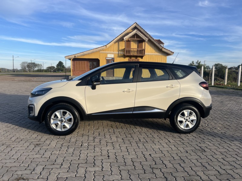 CAPTUR 1.6 LIFE 16V FLEX 4P AUTOMÁTICO - 2021 - ANTôNIO PRADO