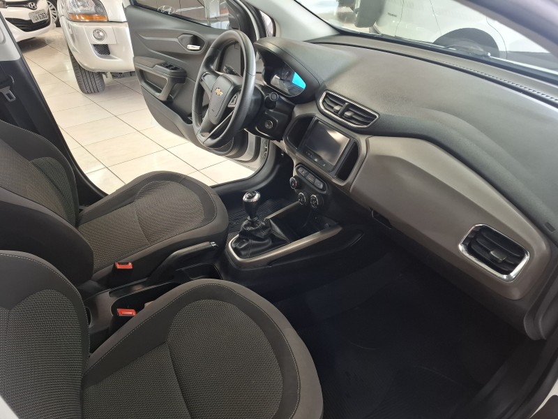 PRISMA 1.4 MPFI LTZ 8V FLEX 4P MANUAL - 2016 - FARROUPILHA