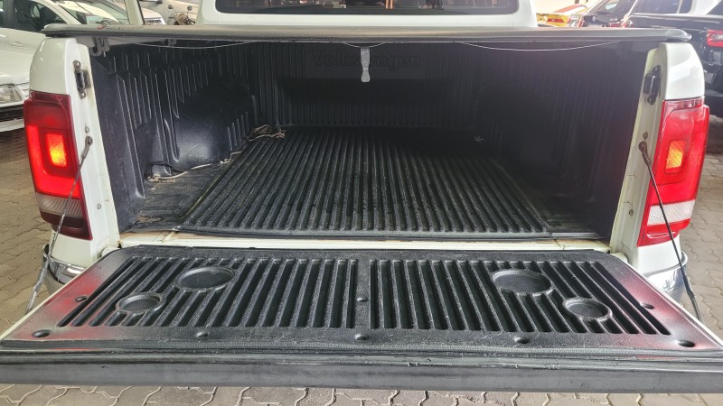 AMAROK 3.0 V6 TDI HIGHLINE CD DIESEL 4MOTION AUTOMÁTICO - 2019 - GARIBALDI