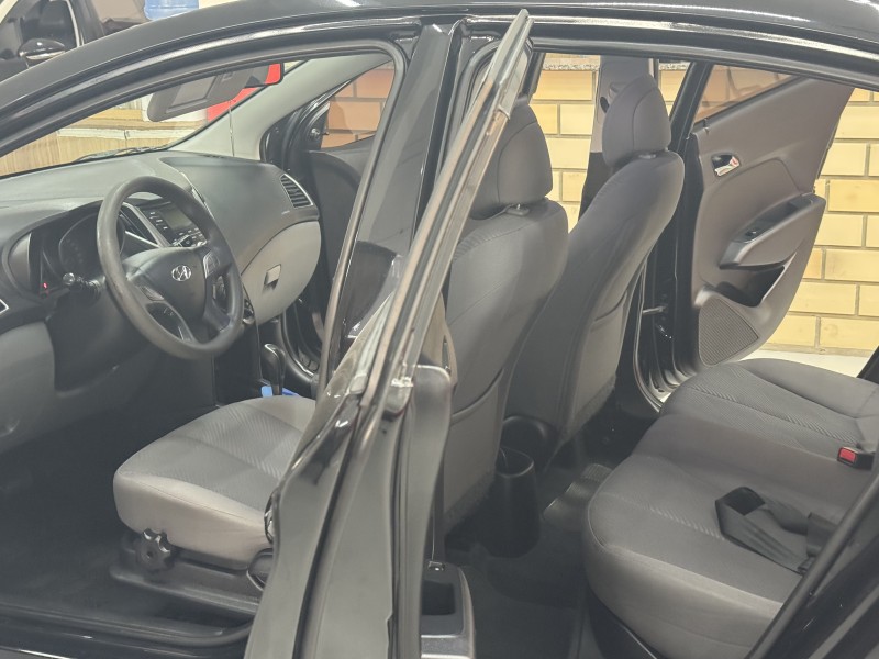 HB20S 1.6 COMFORT PLUS 16V FLEX 4P AUTOMÁTICO - 2015 - CAXIAS DO SUL