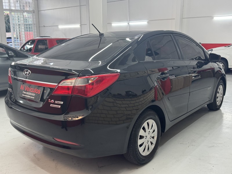 HB20S 1.6 COMFORT PLUS 16V FLEX 4P AUTOMÁTICO - 2015 - CAXIAS DO SUL