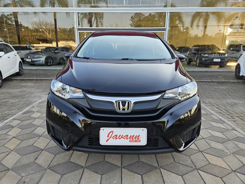 FIT 1.5 LX 16V FLEX 4P MANUAL - 2017 - BOM PRINCíPIO