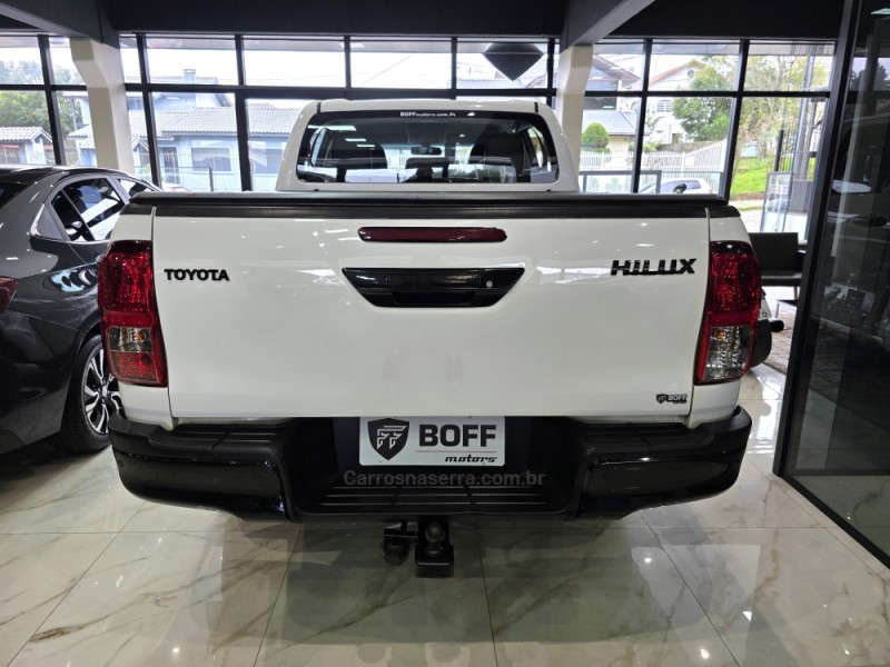 HILUX 2.8 4X4 CD 8V DIESEL 4P MANUAL - 2020 - CAXIAS DO SUL