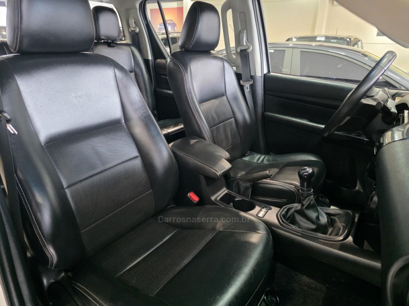 HILUX 2.8 4X4 CD 8V DIESEL 4P MANUAL - 2020 - CAXIAS DO SUL