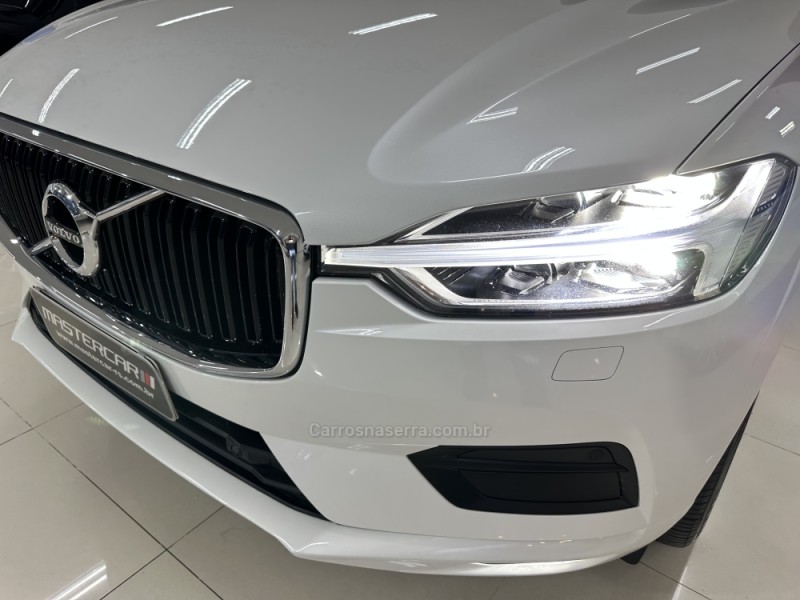 XC60 2.0 T5 MOMENTUM GASOLINA 4P AUTOMÁTICO - 2020 - CHARQUEADAS