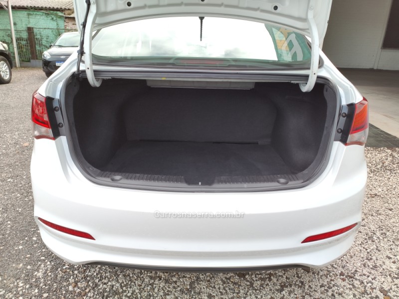 HB20S 1.6 COMFORT PLUS 16V FLEX 4P AUTOMÁTICO - 2017 - VENâNCIO AIRES