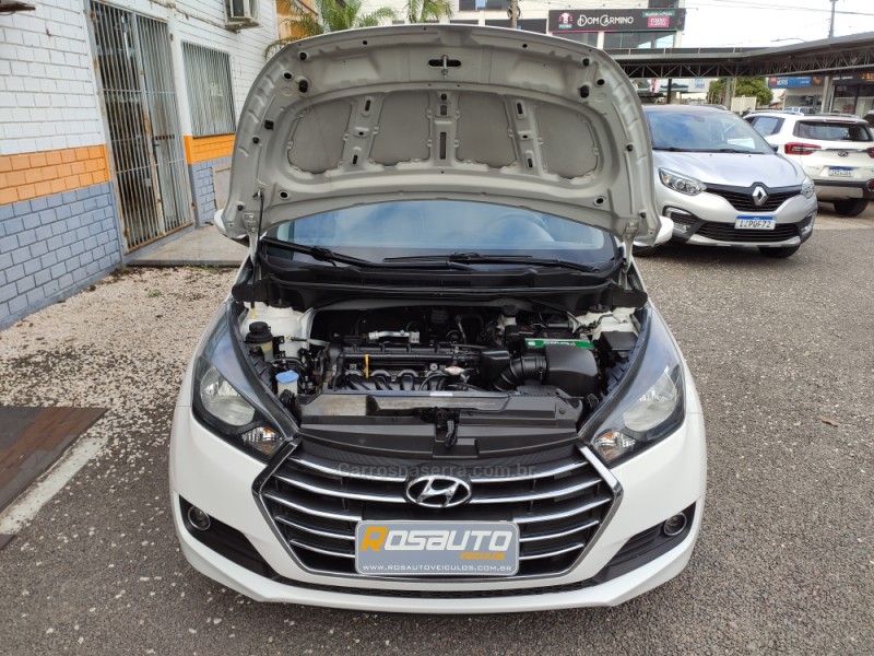 HB20S 1.6 COMFORT PLUS 16V FLEX 4P AUTOMÁTICO - 2017 - VENâNCIO AIRES