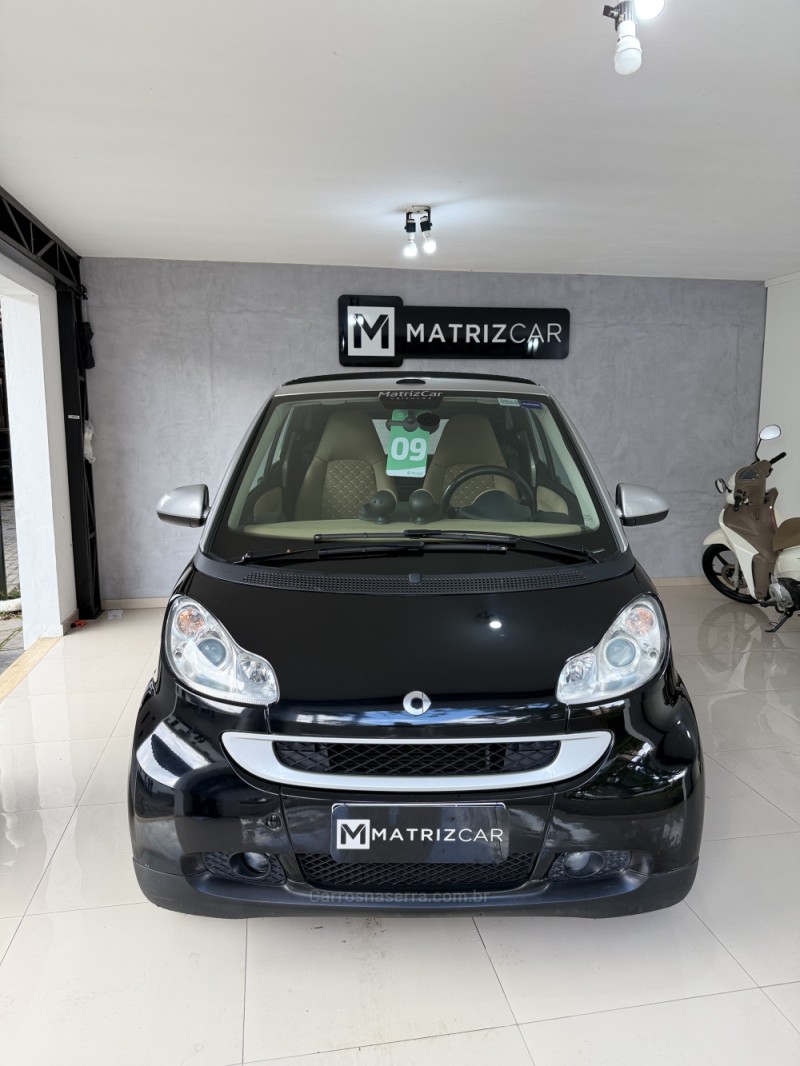 fortwo 1.0 cabrio turbo 12v gasolina 2p automatico 2009 canela