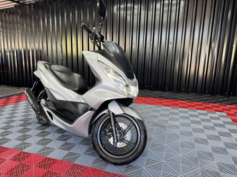 PCX 150 DLX ABS - 2017 - CAXIAS DO SUL