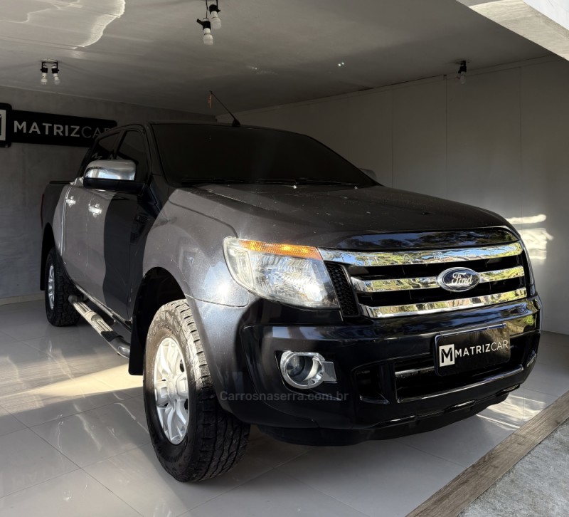 RANGER 2.5 XLS 4X2 CD 16V FLEX 4P MANUAL - 2014 - CANELA