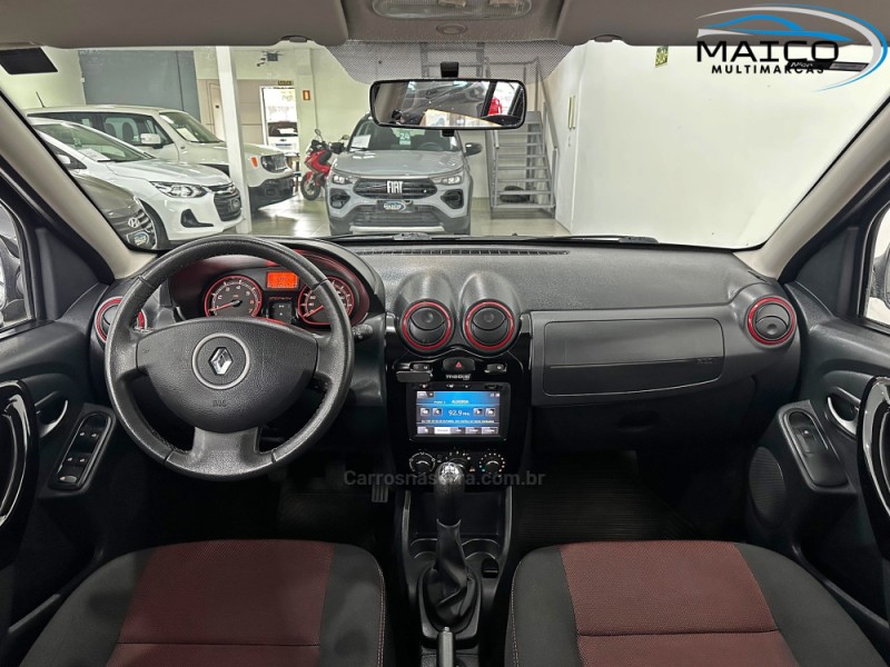 SANDERO 1.6 STEPWAY 8V FLEX 4P MANUAL - 2014 - NOVO HAMBURGO