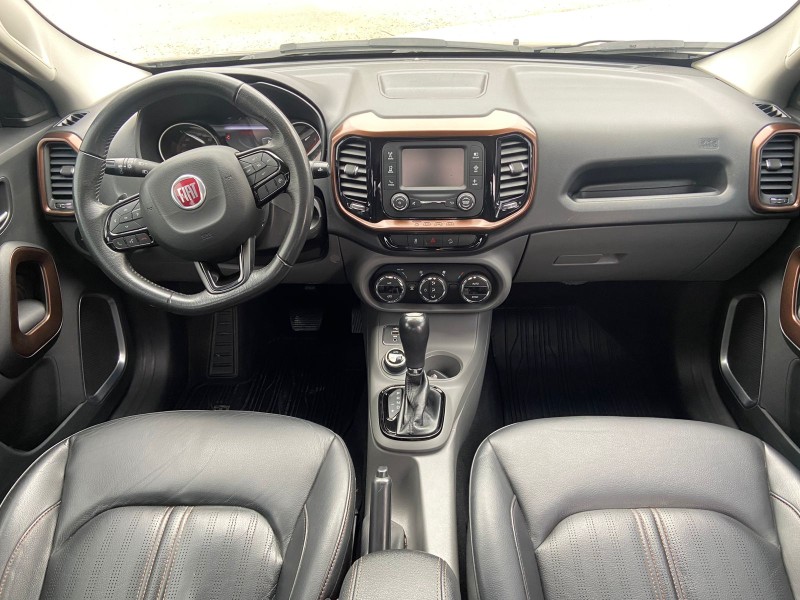 TORO 2.0 16V TURBO DIESEL VOLCANO 4WD AUTOMÁTICO - 2018 - CAXIAS DO SUL