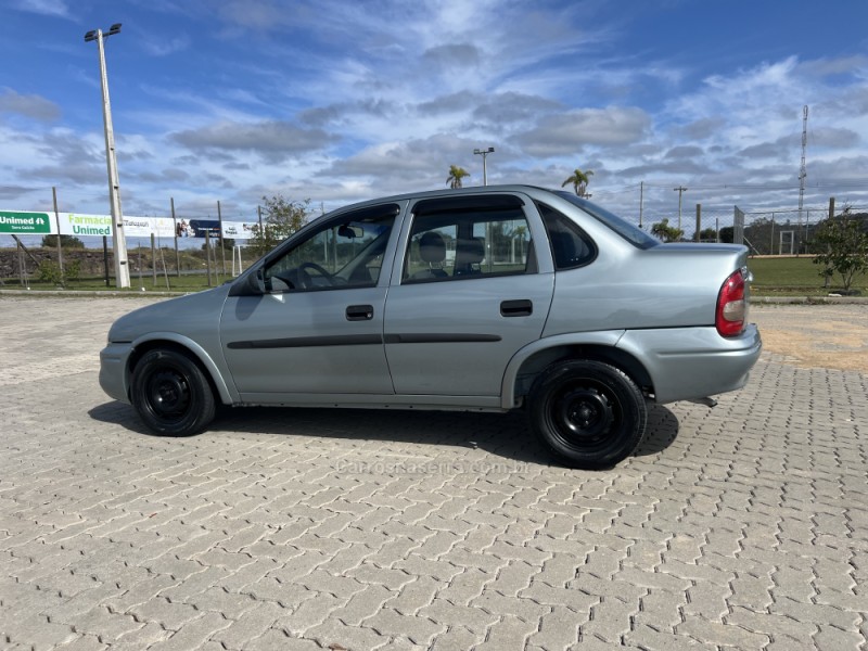 CORSA 1.0 MPFI CLASSIC 8V GASOLINA 4P MANUAL - 2003 - ANTôNIO PRADO