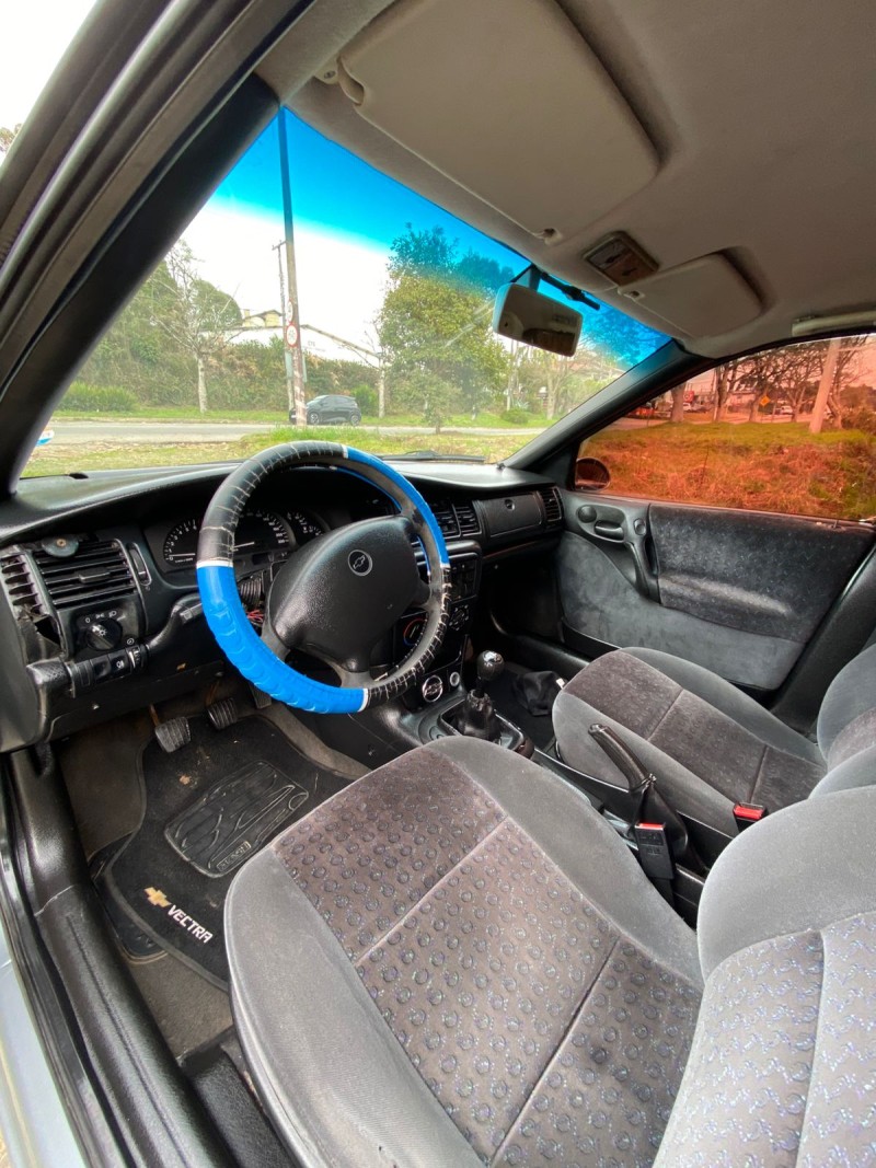 VECTRA 2.2 MPFI GL 8V GASOLINA 4P MANUAL - 1997 - CAXIAS DO SUL