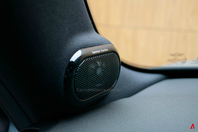 COOPER S E MULTITONE EDITION 184CV ELÉTRICO 2P AUTOMÁTICO - 2023 - GARIBALDI