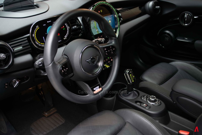 COOPER S E MULTITONE EDITION 184CV ELÉTRICO 2P AUTOMÁTICO - 2023 - GARIBALDI