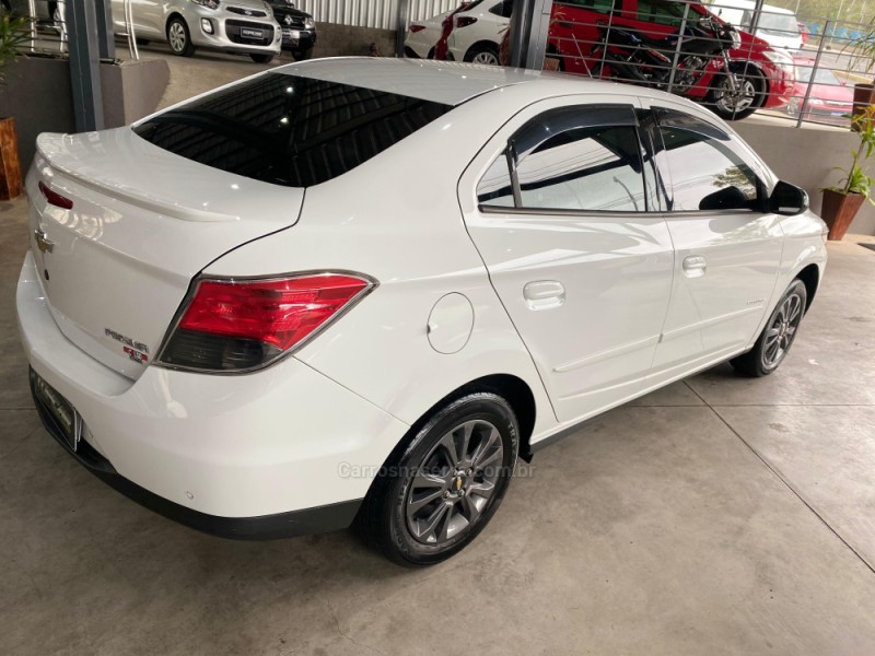 PRISMA 1.4 MPFI ADVANTAGE 8V FLEX 4P AUTOMÁTICO - 2016 - CAMPO BOM