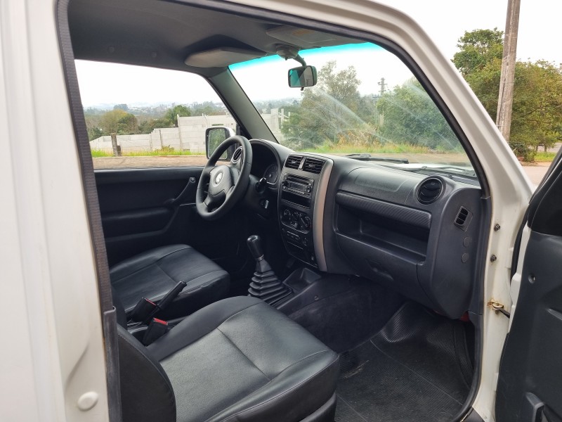 JIMNY 1.3 4SPORT 4X4 16V GASOLINA 2P MANUAL - 2016 - ARROIO DO MEIO