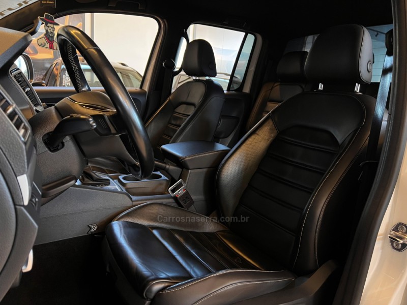 AMAROK 3.0 V6 EXTREME CD DIESEL 4X4 AT 4P AUTOMÁTICO - 2020 - CAMPO BOM