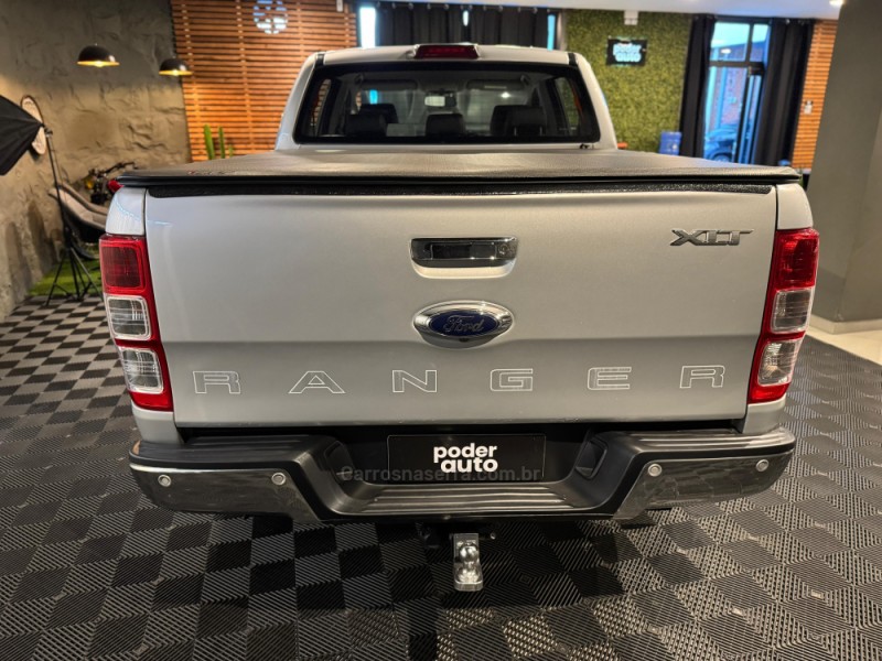 RANGER 3.2 XLT 4X4 CD 20V DIESEL 4P AUTOMÁTICO - 2018 - FARROUPILHA