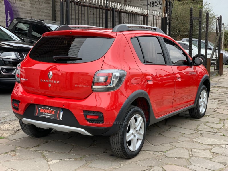 SANDERO 1.6 STEPWAY 8V FLEX 4P MANUAL - 2015 - CAXIAS DO SUL