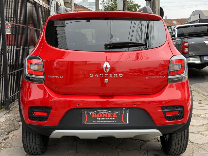 SANDERO 1.6 STEPWAY 8V FLEX 4P MANUAL - 2015 - CAXIAS DO SUL