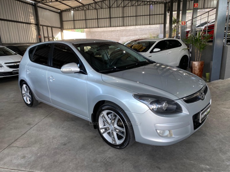 i30 2.0 mpi 16v gasolina 4p automatico 2010 campo bom