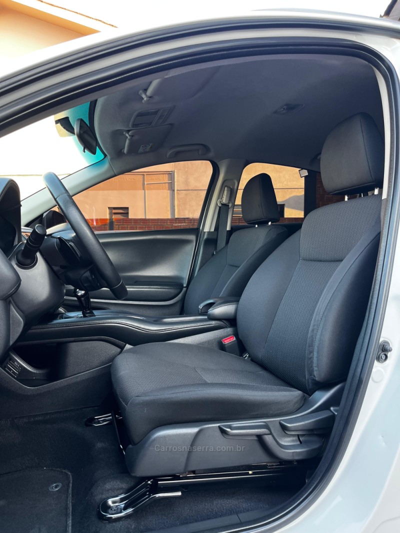 HR-V 1.8 16V FLEX EX 4P AUTOMÁTICO - 2018 - LAJEADO