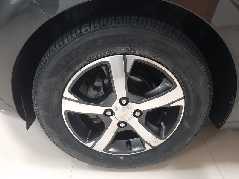 ONIX 1.4 MPFI LTZ 8V FLEX 4P MANUAL - 2019 - CAXIAS DO SUL