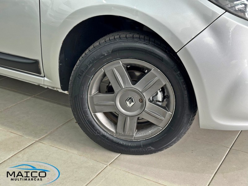 SANDERO 1.0 TECH RUN 16V FLEX 4P MANUAL - 2014 - NOVO HAMBURGO