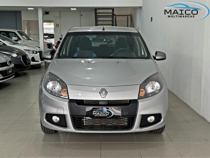 SANDERO 1.0 TECH RUN 16V FLEX 4P MANUAL - 2014 - NOVO HAMBURGO