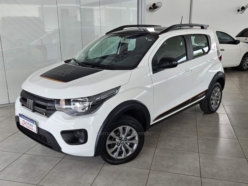 MOBI 1.0 TREKKING 8V FLEX 4P MANUAL - 2023 - TAPEJARA