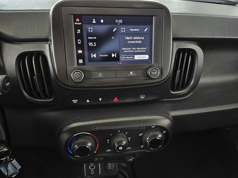MOBI 1.0 TREKKING 8V FLEX 4P MANUAL - 2023 - TAPEJARA